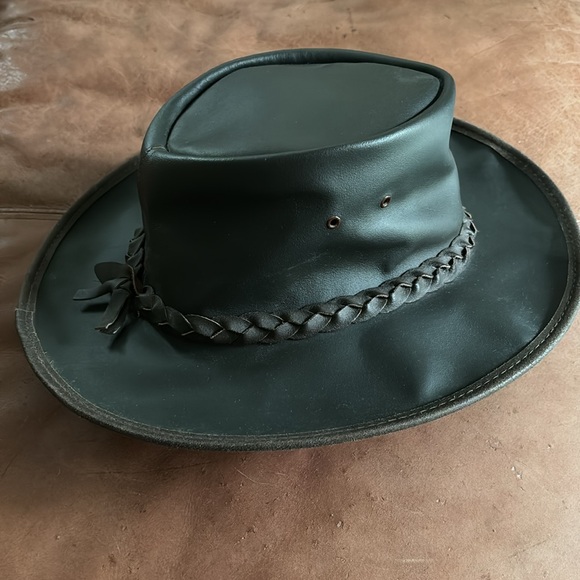 Australian made leather Hat made by BC Hats. Genuine steer. - Picture 2 of 6
